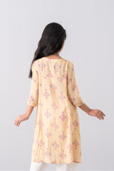 Girls' Ethnic Top (6-8 Years)