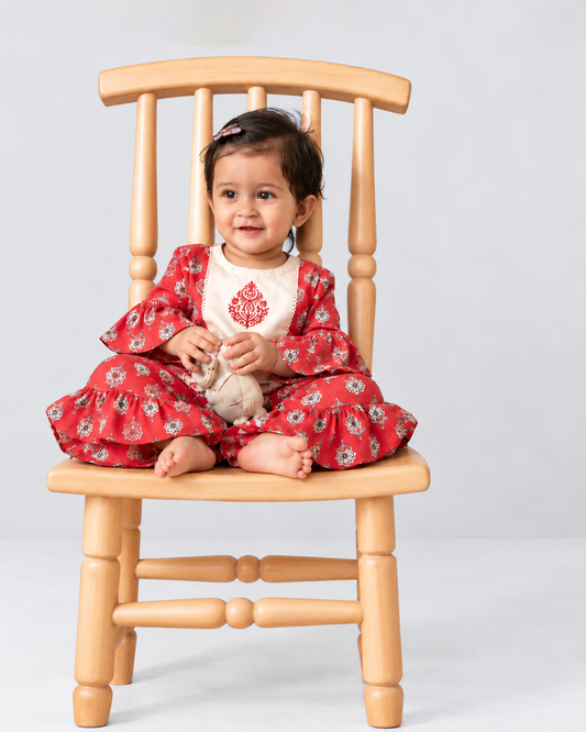 Newborn Girls' Ethnic Set (3-6 Months)