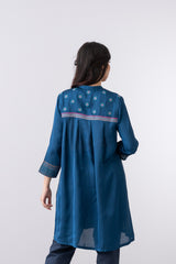 Smart Fit Embroidered Ethnic Kurti