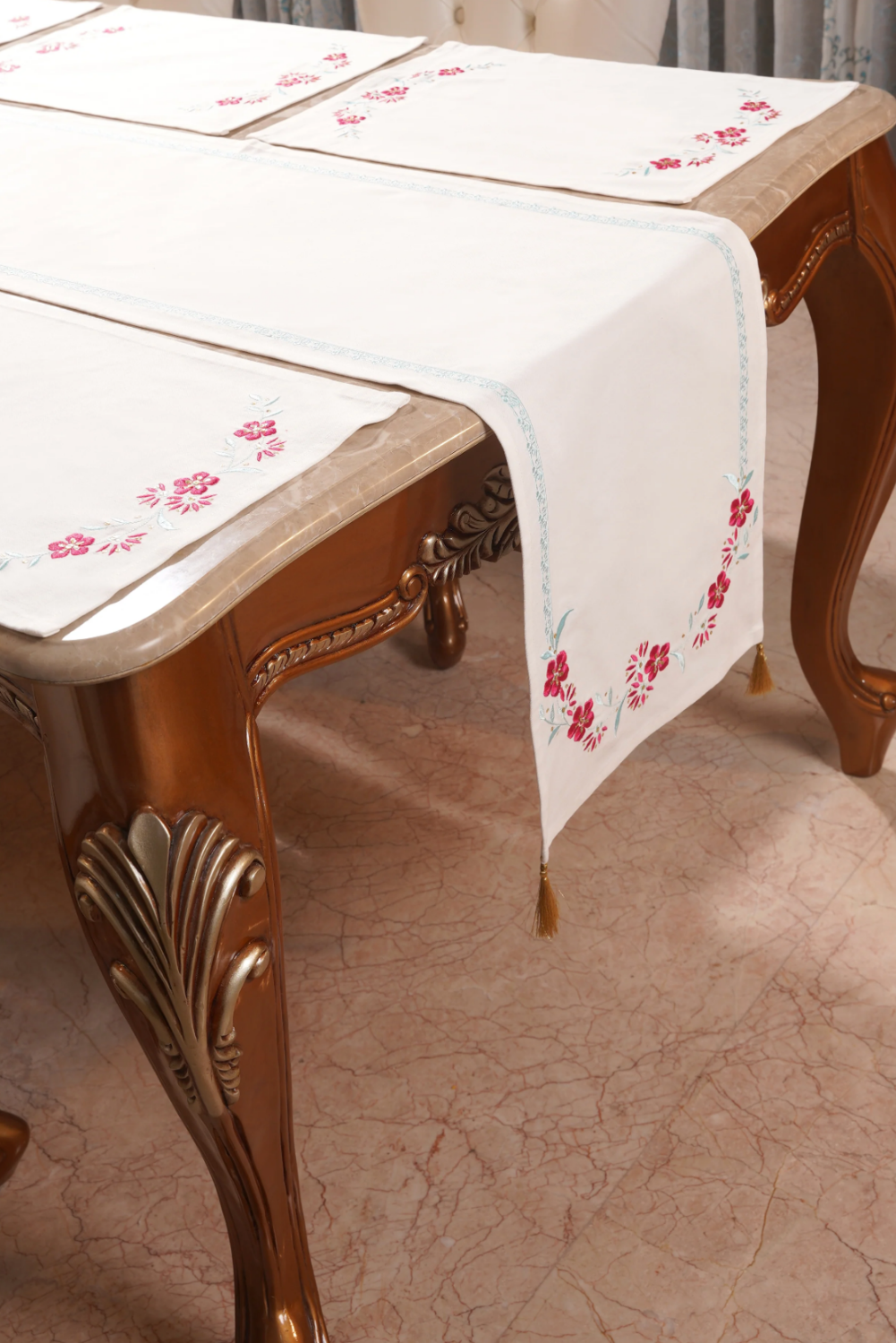 Table Runner -  Snow White (14x45 Inch)