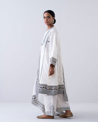 Relaxed Fit Embroidered Three-Piece Formal Ethnic Set