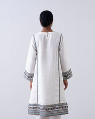 Relaxed Fit Embroidered Three-Piece Formal Ethnic Set