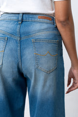 Wide Leg Mid-Washed Jeans
