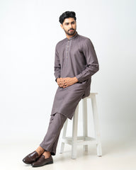 Regular Fit Embroidered Formal Ethnic Kurta Set