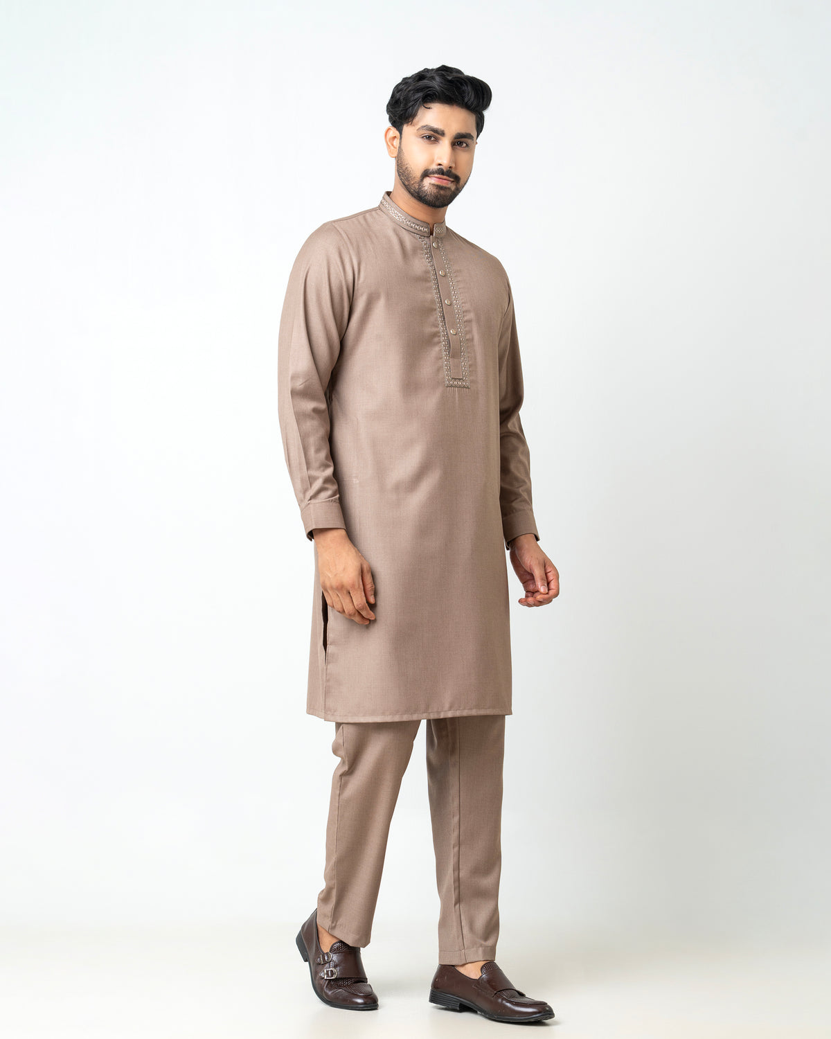 Regular Fit Embroidered Formal Ethnic Kurta Set