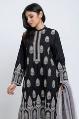 Relaxed Fit Embroidered Three-Piece Lawn