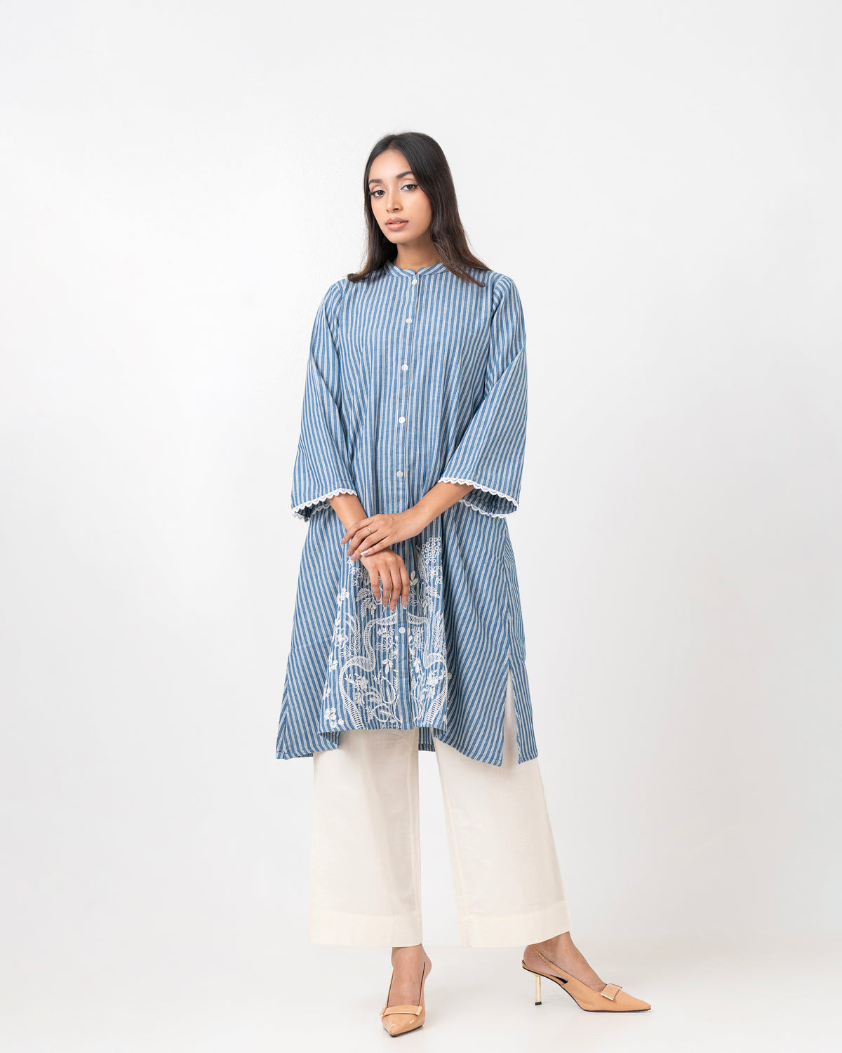 Relaxed Fit Embroidered One-Piece Ethnic Kurta