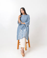 Relaxed Fit Embroidered One-Piece Ethnic Kurta