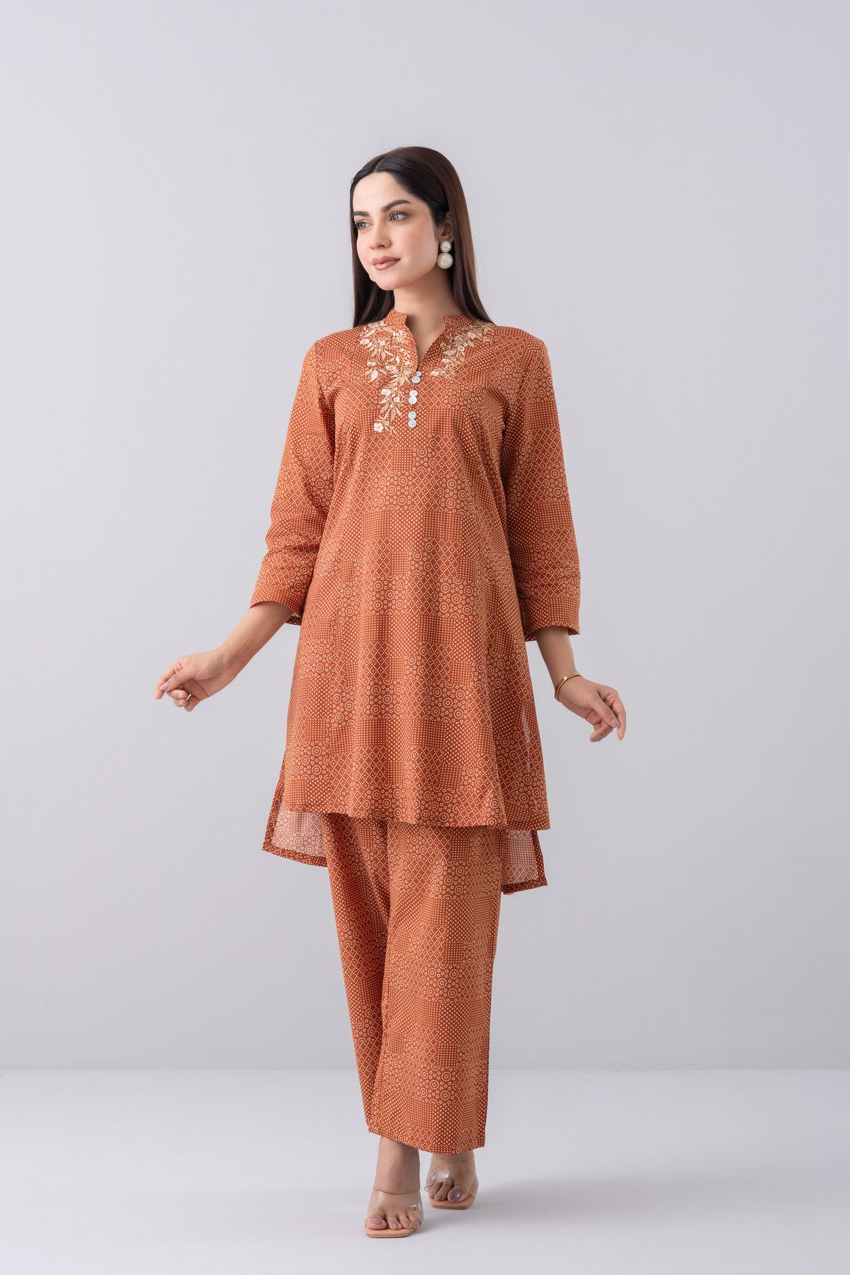 Relaxed Fit Embroidered Ethnic Kurti