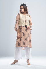 Allover Printed Short-Length Vest-Style Bolero Top