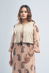 Allover Printed Short-Length Vest-Style Bolero Top