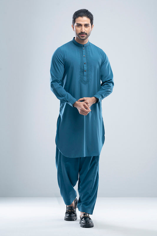 Regular Fit Embroidered Formal Kabli Set