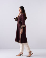 Relaxed Fit Embroidered One-Piece Ethnic Kurta