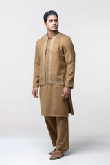 Regular Fit Embroidered Formal Ethnic Kurta Set