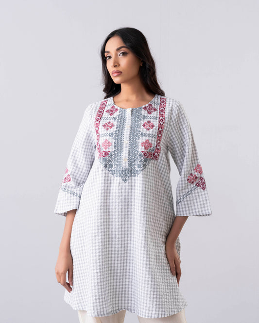 Smart Fit Embroidered Ethnic Kurti