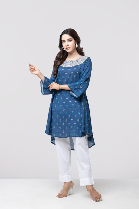 Smart Fit Embroidered Viscose Ethnic Kurti