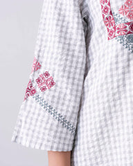 Smart Fit Embroidered Ethnic Kurti