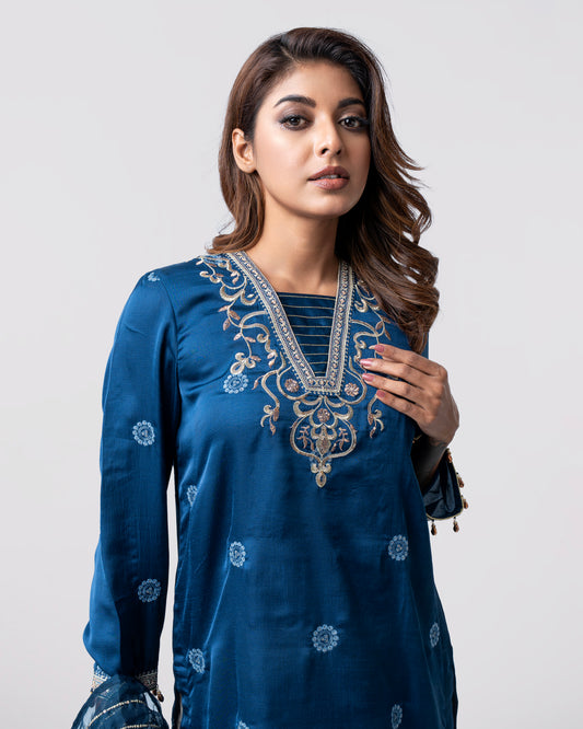 Smart Fit embroidered Two-Piece Ethnic Set