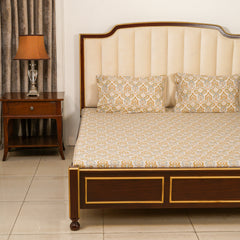 Bed Sheet - Vintage Motif (Queen Size)