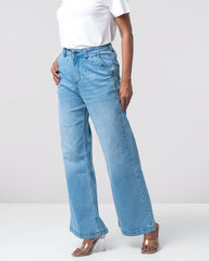 Wide-leg High-Waist Denim