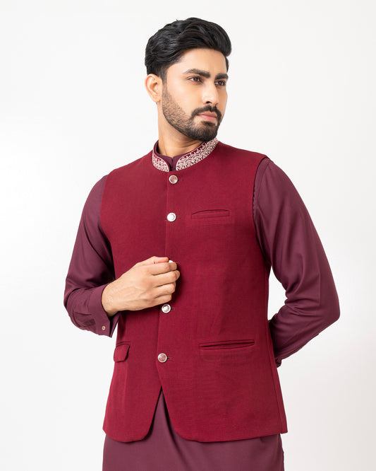 Regular Fit Embroidered Semi-Formal Waistcoat