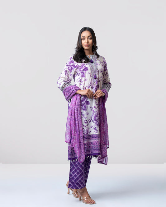Smart Fit Digital Printed Three-Piece Lawn with Chiffon Dupatta