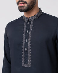 Regular Fit Embroidered Semi-Formal Kabli Set