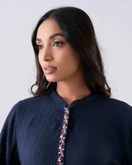 Relaxed Fit Embroidered Ethnic Kurti