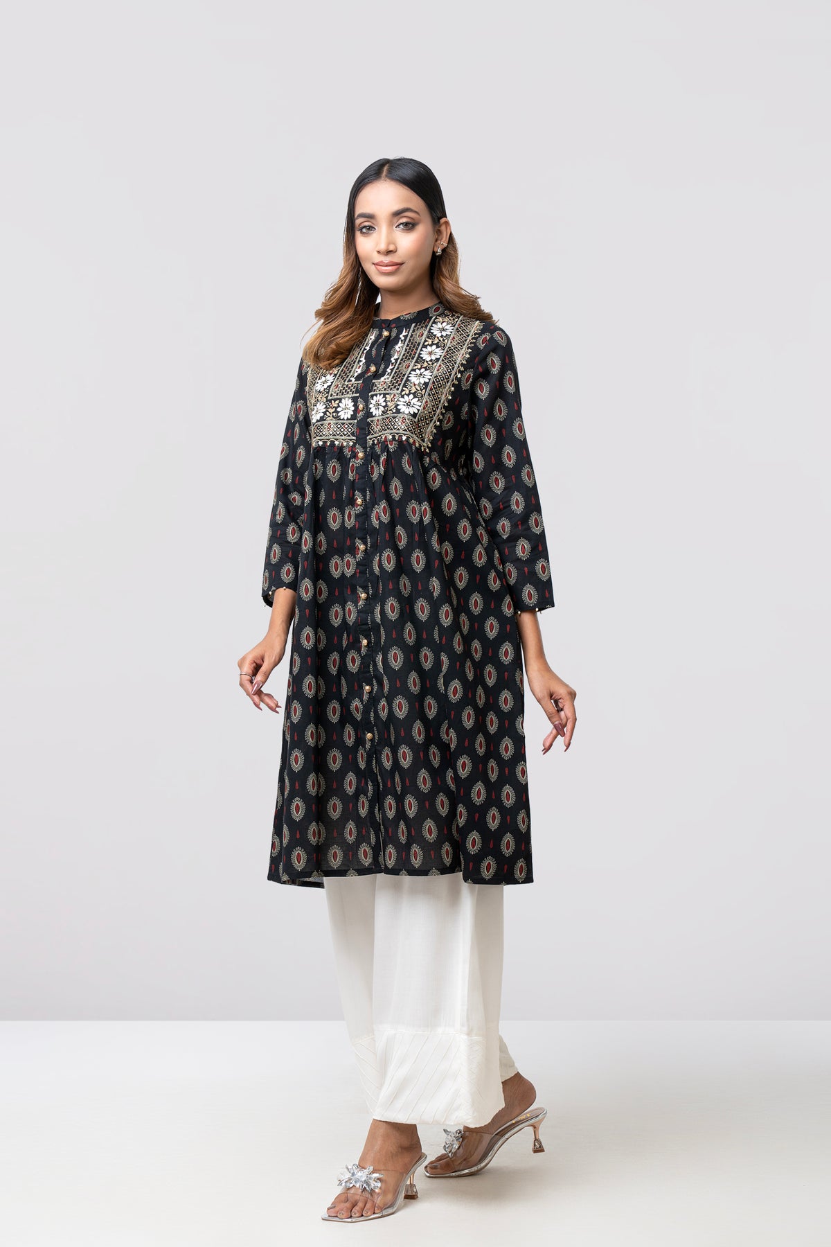 Smart Fit Embroidered Ethnic Kurta