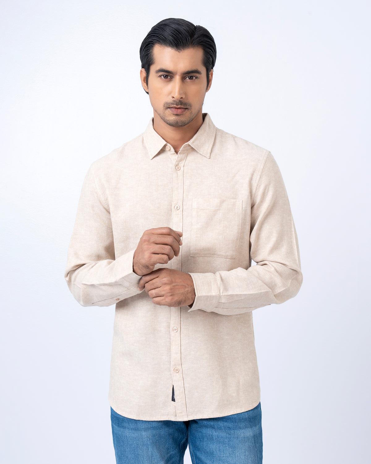 Regular Fit Solid Casual Shirt
