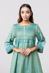 Smart Fit Embroidered Ethnic Kurti