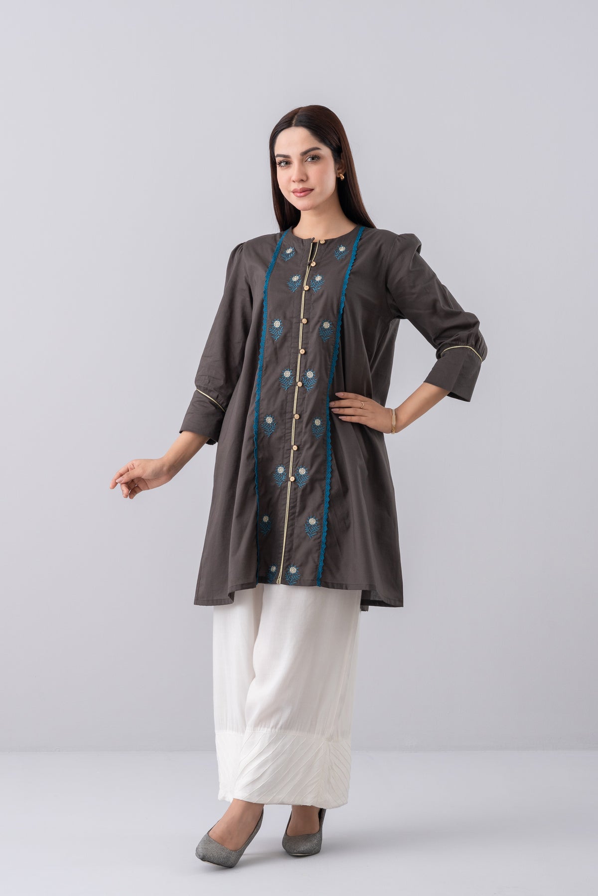 Smart Fit Embroidered Ethnic Kurti
