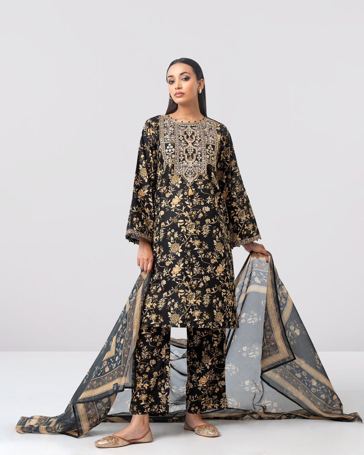 Relaxed Fit Embroidered Three-Piece Lawn with Organza Dupatta