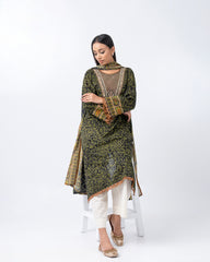 Smart Fit Embroidered Two-Piece Lawn