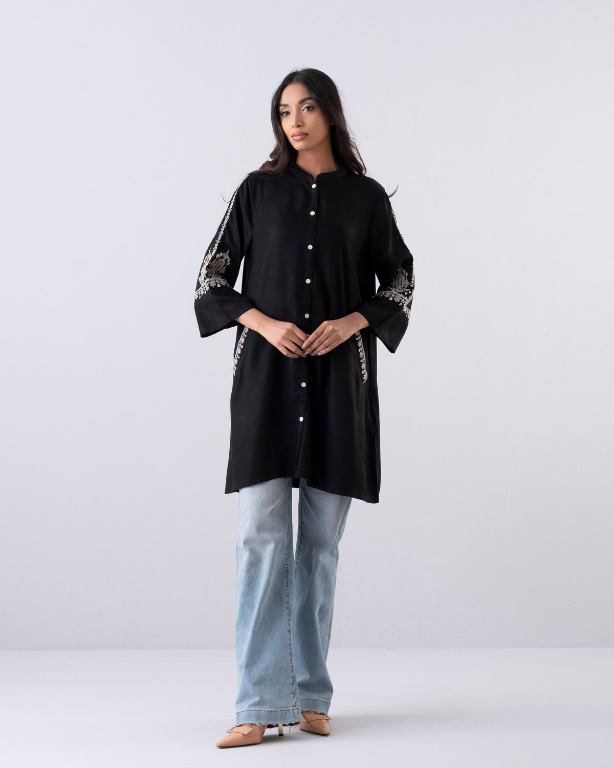 Smart Fit Embroidered Ethnic Kurti