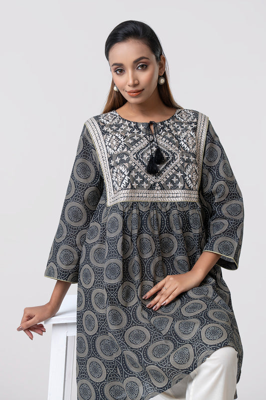Relaxed Fit Printed Ethnic Kurti