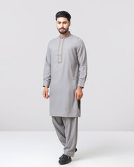 Regular Fit Embroidered Semi-Formal Kabli Set