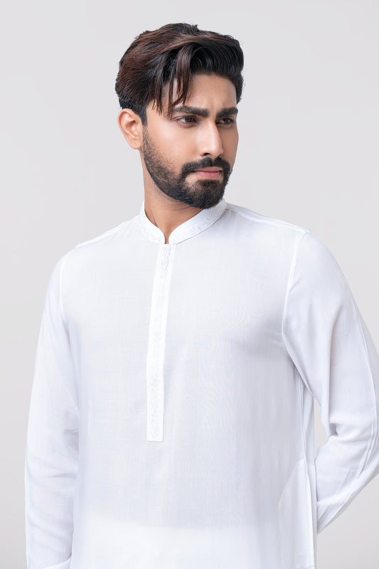 Regular Fit Embroidered Semi-Formal Kabli Set