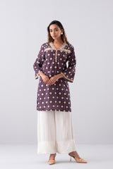Relaxed Fit Embroidered Ethnic Kurti