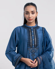 Relaxed Fit Semi-Formal Two-Piece Ethnic Set