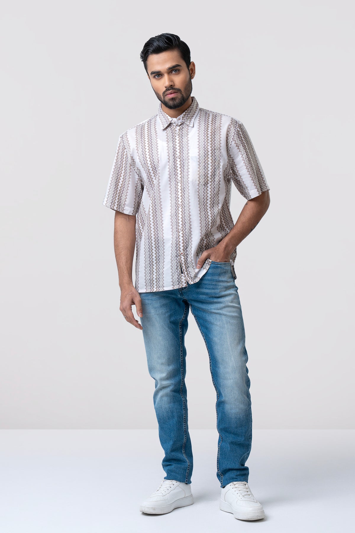 Relaxed Fit Casual Shirt