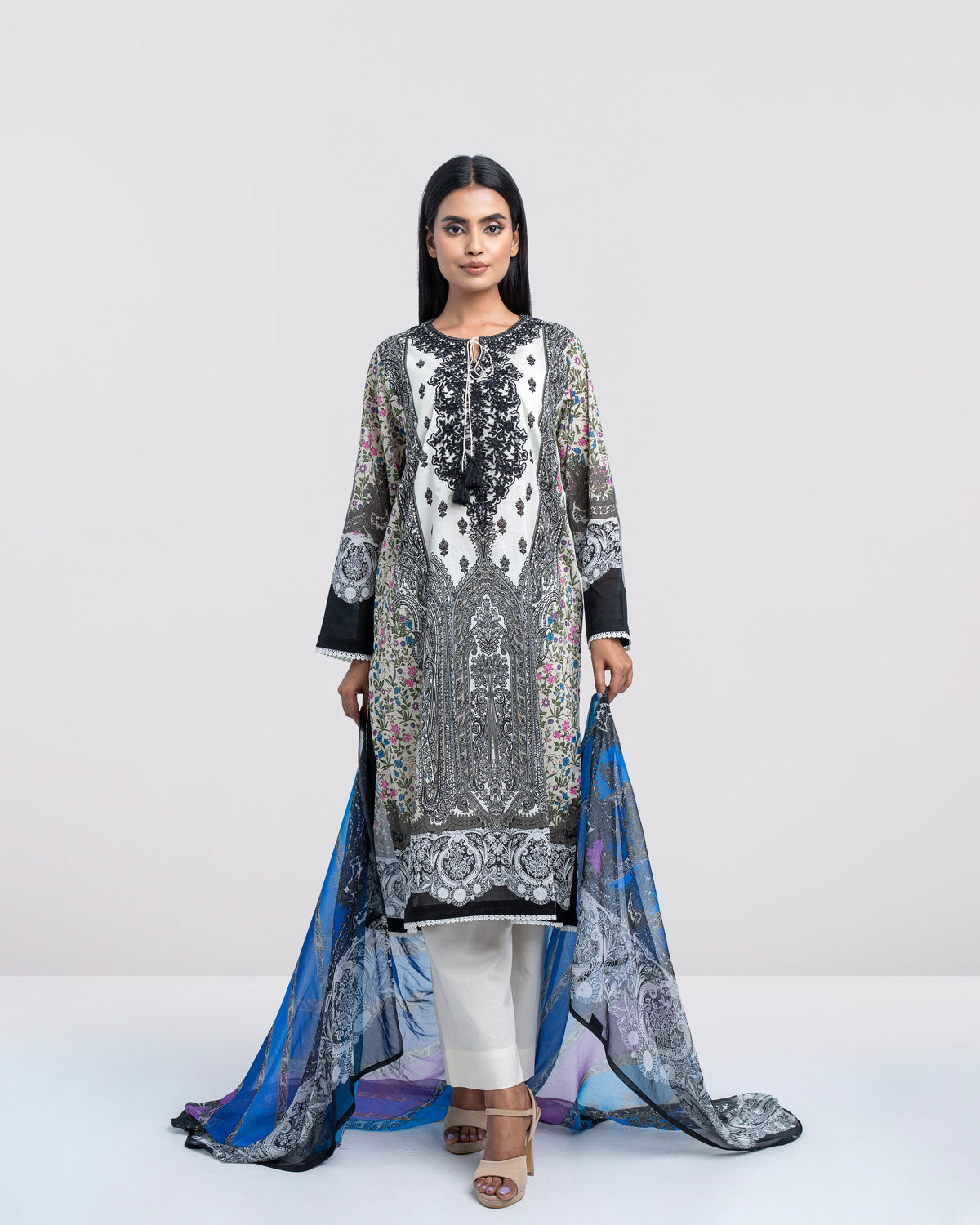 Relaxed Fit Digital Printed Two-Piece Lawn with Chiffon Dupatta