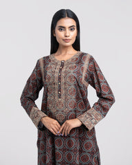 Relaxed Fit Embroidered Three-Piece Lawn with Silk Dupatta