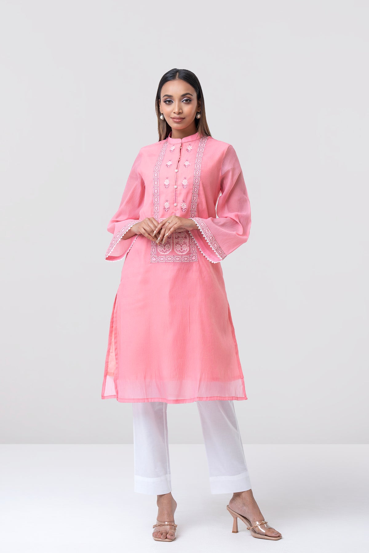 Relaxed Fit Embroidered Formal Ethnic Kurta