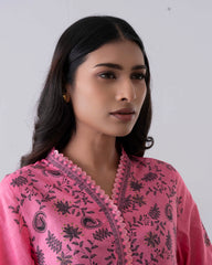 Smart Fit Printed Three-Piece Lawn with Chiffon Dupatta