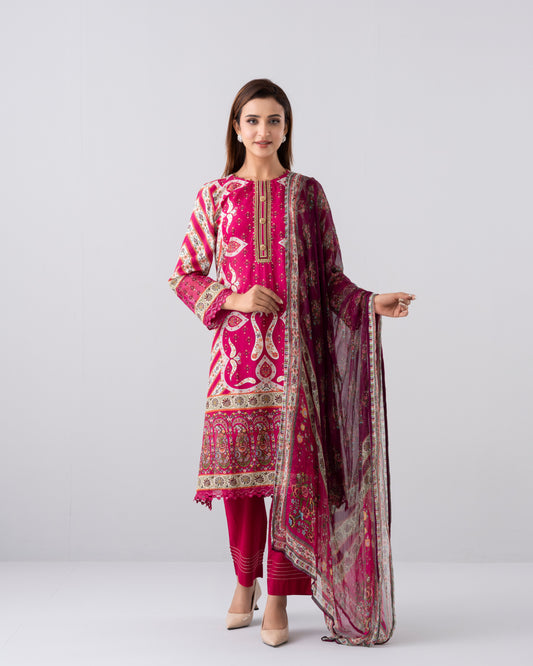 Smart Fit Digital Printed Three-Piece Lawn with Chiffon Dupatta