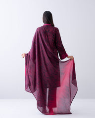 Smart Fit Embroidered Three-Piece Lawn with Silk Dupatta