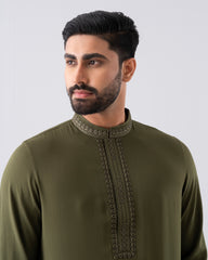 Regular Fit Embroidered Semi-Formal Kabli Set