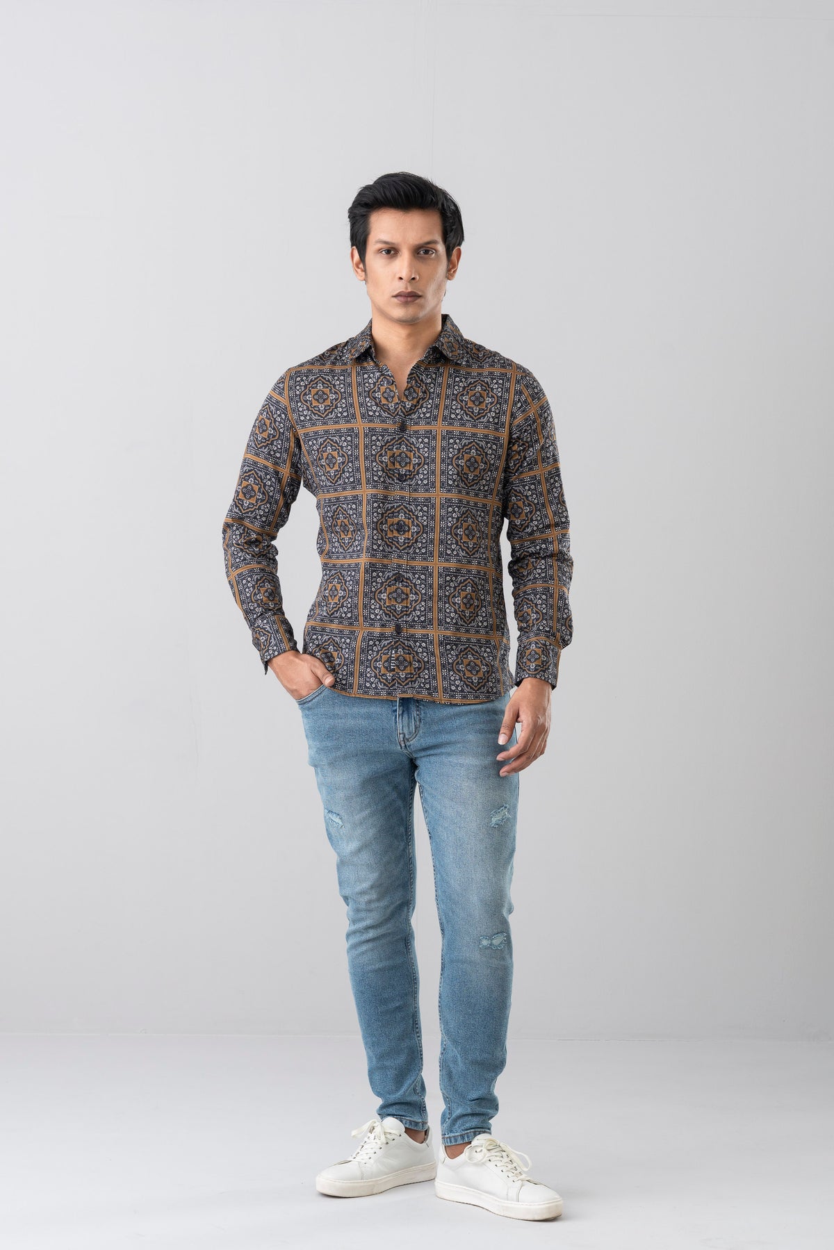 Slim Fit Printed Casual Shirt