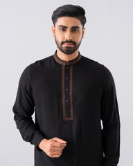Regular Fit Embroidered Semi-Formal Kabli Set